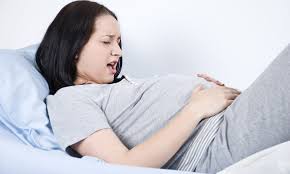 Đau bụng khi mang thai